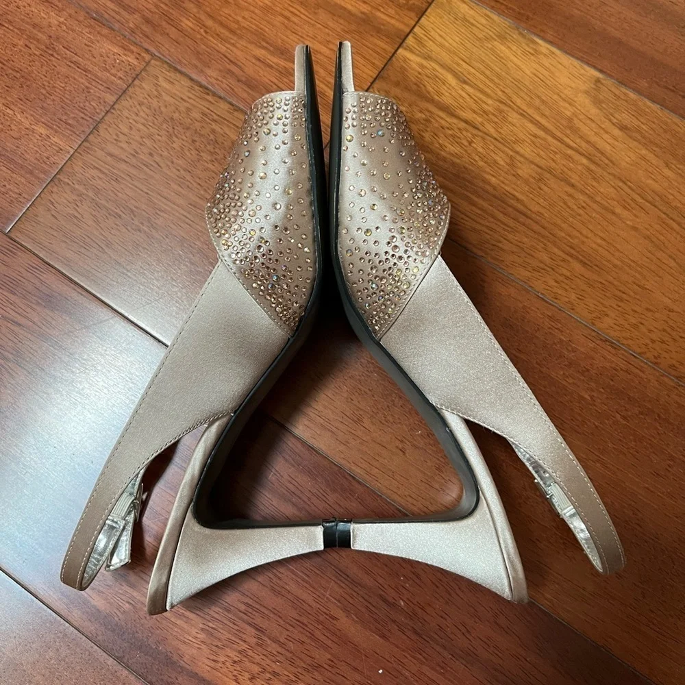 David Tate Champagne Woman’s Sandals Sparkle Low Heel Dress Formal Party Open 8 - Picture 6 of 10